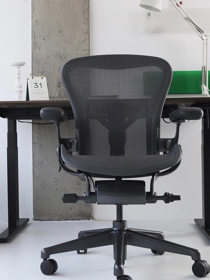 HM Aeron Remastered Chair Colour Graphite