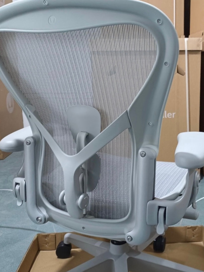 HM Aeron Remastered Chair Colour Mineral