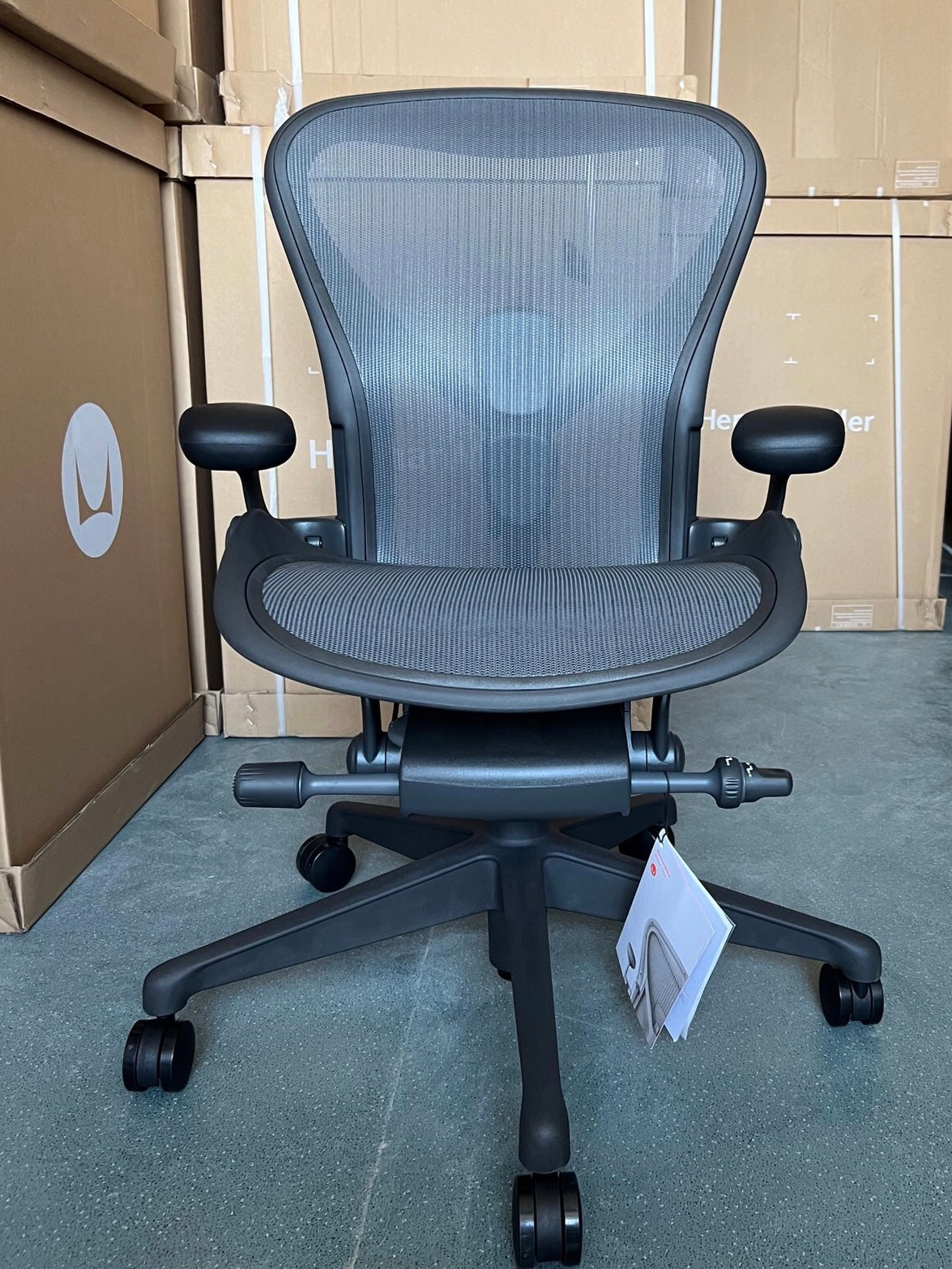 HM Aeron Remastered Chair Colour Graphite